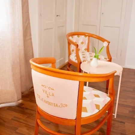 Easy By La Perla Hotel