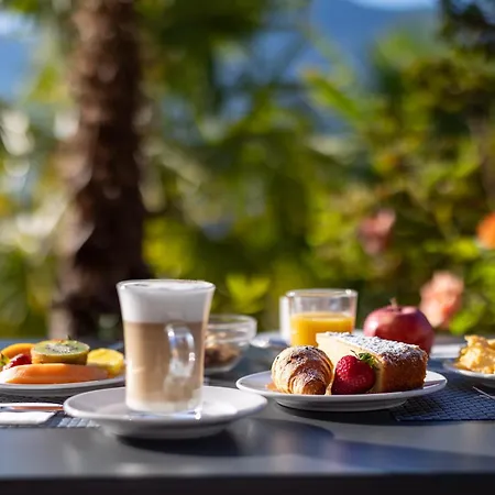 Easy By La Perla Hotel 3*